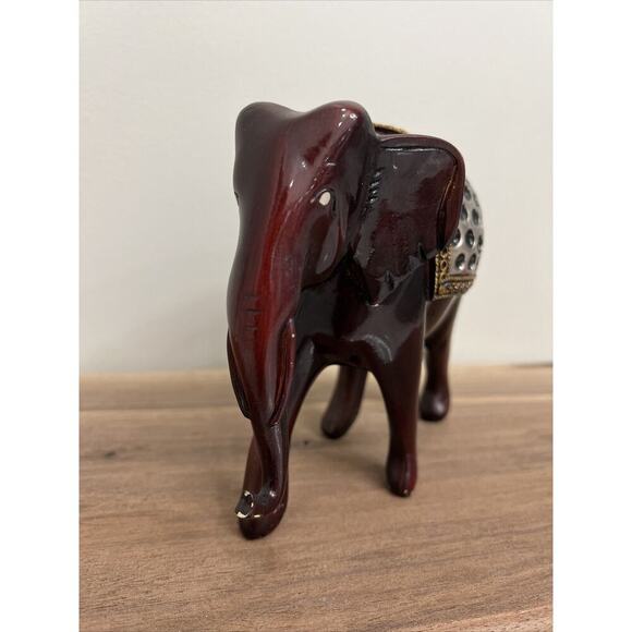 Decorative Wooden Elephant Figurine Collectable Hand‎ Painted 6 inches - Picture 3 of 9